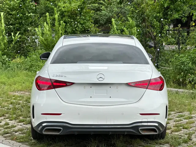 Mercedes-Benz C-Class — Фото автомобиля 4