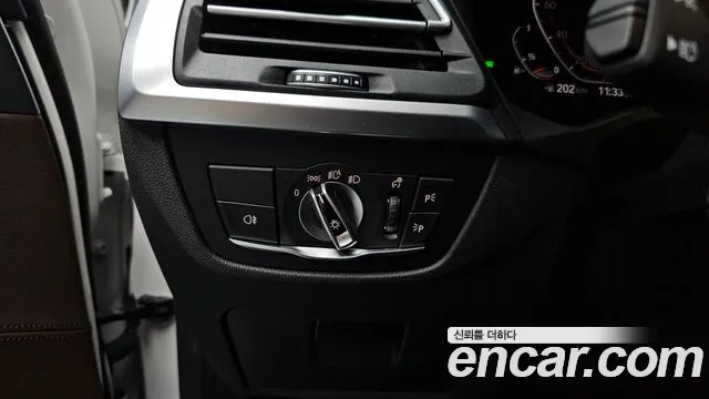 BMW X3 xDrive 20i M Sport — Фото автомобиля 24