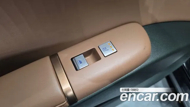 Hyundai Grandeur GN7 — Фото автомобиля 19