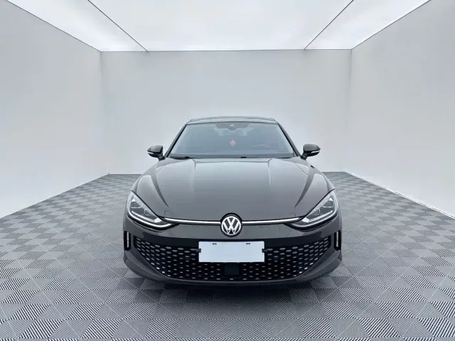 Volkswagen Lamando — Фото автомобиля 2