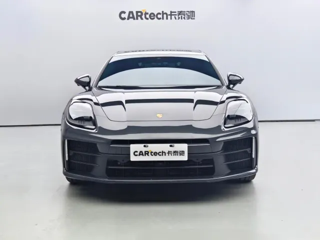 Porsche Panamera — Фото автомобиля 12