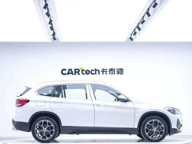 BMW X1 — Фото автомобиля 5