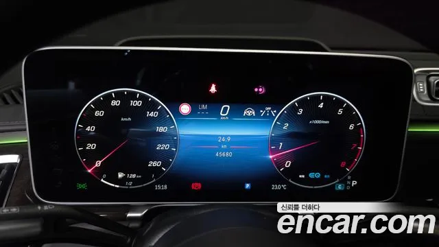 Mercedes-Benz S-Class — Фото автомобиля 8