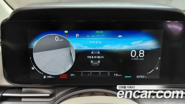 Kia Carnival Generation 4 — Фото автомобиля 11