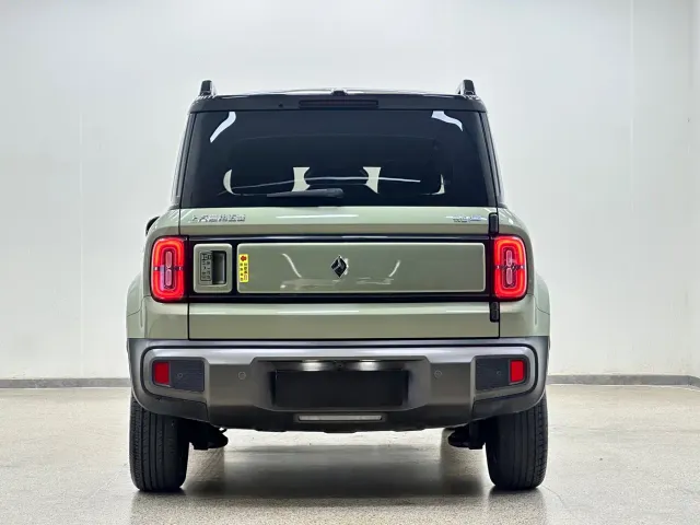 Baojun Yep Plus — Фото автомобиля 6
