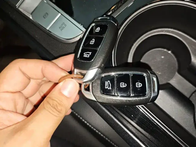 Hyundai Elantra — Фото автомобиля 16