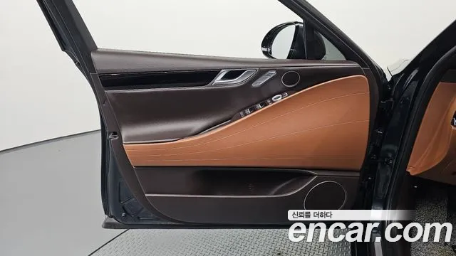 Genesis G80 Бензин 3.5 турбо AWD — Фото автомобиля 21