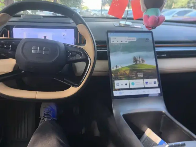 Geely Galaxy L6 — Фото автомобиля 12
