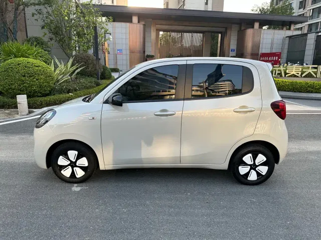 Wuling Hongguang Mini EV — Фото автомобиля 3