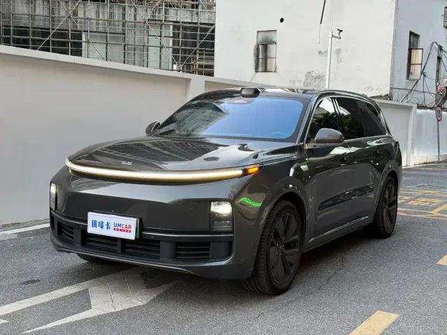 Фотография автомобиля — Li Auto L9
