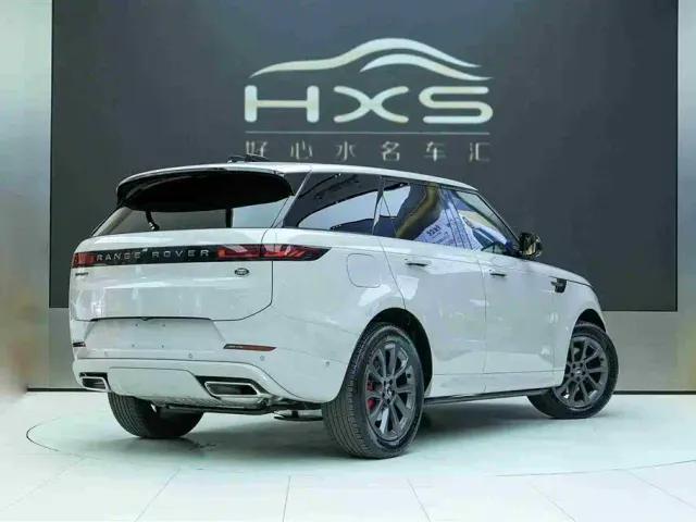 Land Rover Range Rover Sport — Фото автомобиля 4