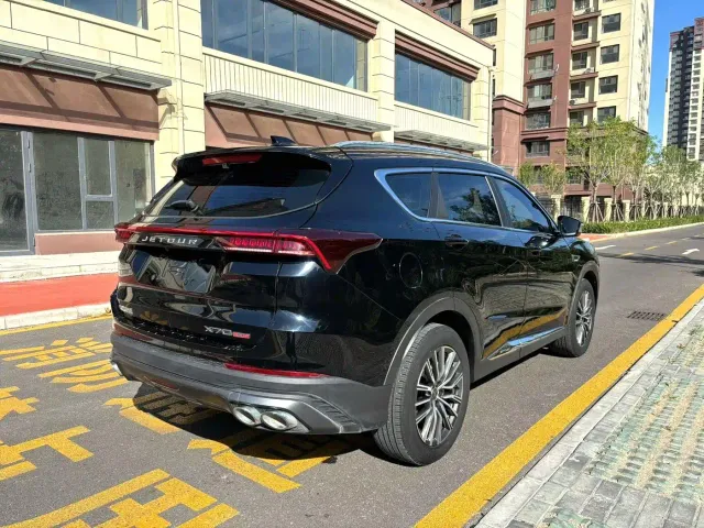 Jetour X70 Plus — Фото автомобиля 6
