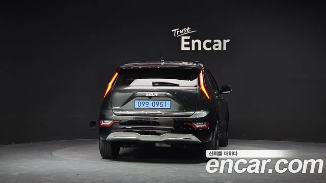 Kia Niro All Niro EV Earth — Фото автомобиля 4