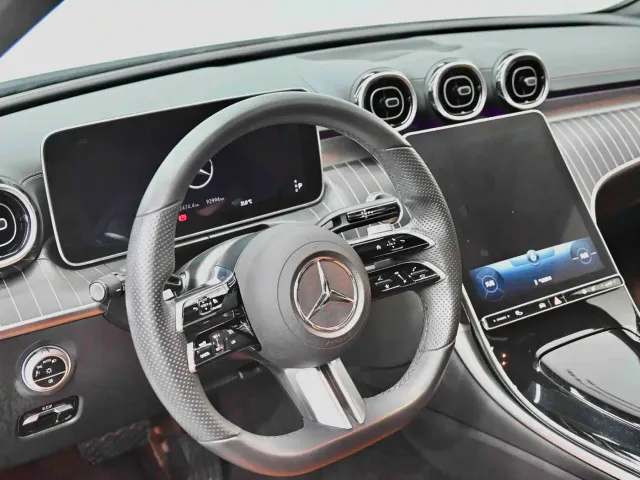 Mercedes-Benz C-Class — Фото автомобиля 24