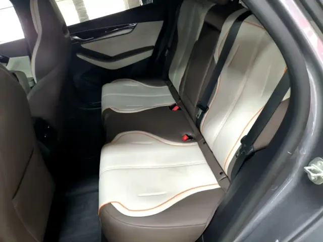 BYD Qin PLUS — Фото автомобиля 16