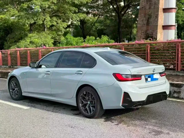 BMW 3 Series — Фото автомобиля 7
