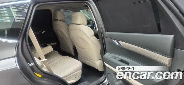 Genesis GV80 2.5T Бензин AWD — Фото автомобиля 3