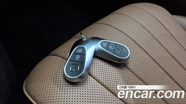 Mercedes-Benz E-Class W214 — Фото автомобиля 16