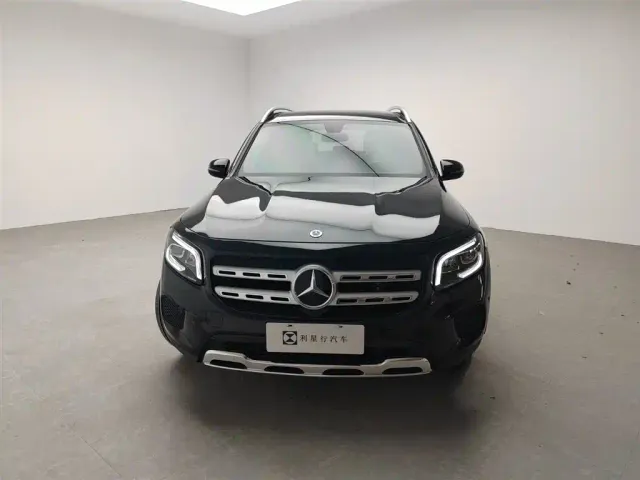 Mercedes-Benz GLB-Class — Фото автомобиля 3