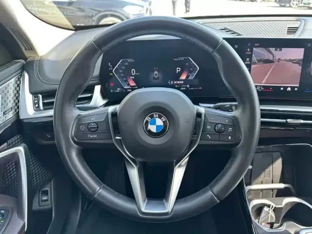BMW X1 — Фото автомобиля 14
