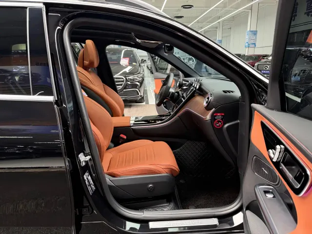 Mercedes-Benz Mercedes-Benz GLC 2025 GLC 300 L 4MATIC Dynamic 5-seater — Фото автомобиля 14