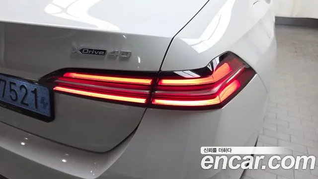BMW i5 — Фото автомобиля 21