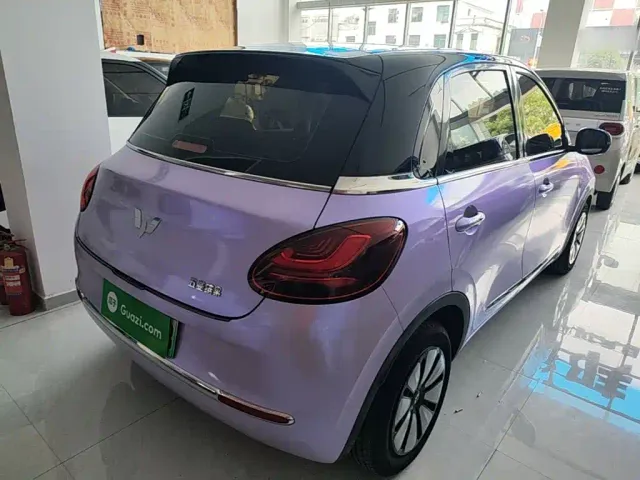 Wuling Bingo — Фото автомобиля 6