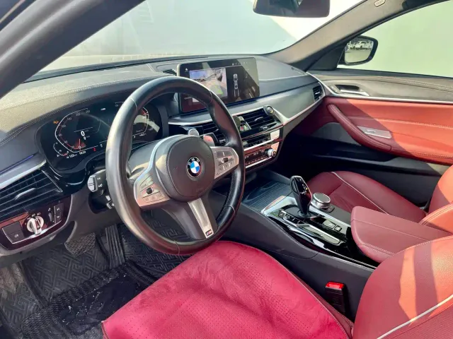 BMW 5 Series — Фото автомобиля 7