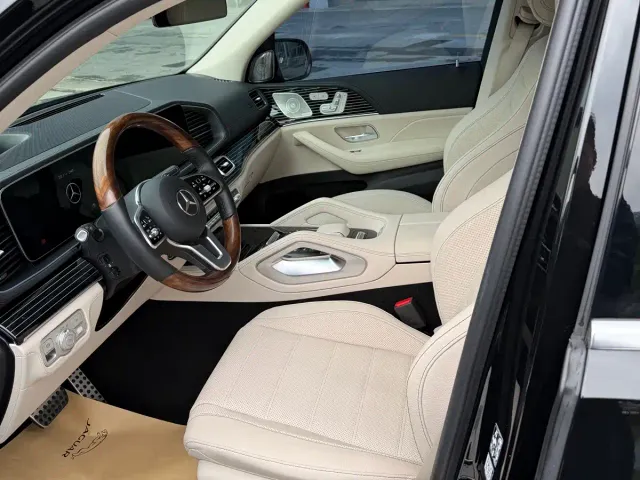 Mercedes-Benz GLS-Class — Фото автомобиля 7