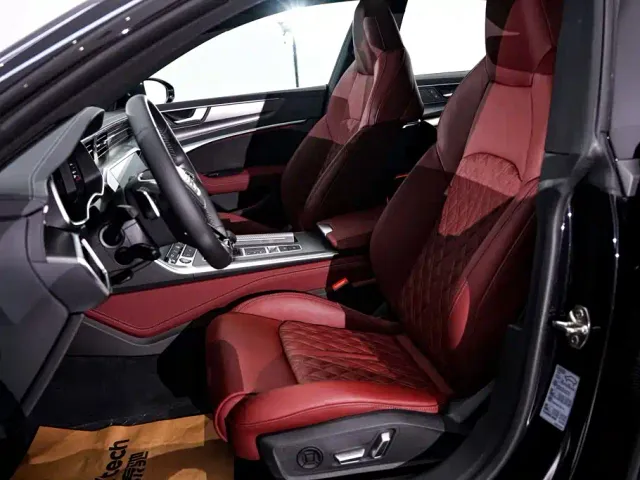 Audi A7L — Фото автомобиля 18