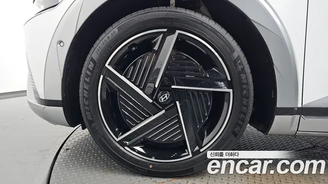 Hyundai Ioniq5 — Фото автомобиля 4