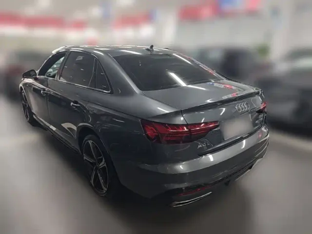 Audi A4L — Фото автомобиля 6