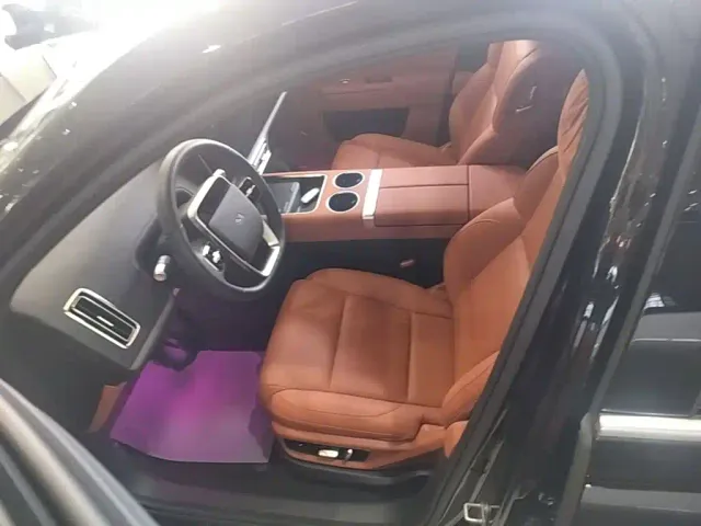 Li Auto L7 — Фото автомобиля 15