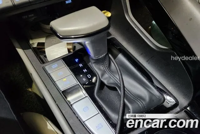 Hyundai AVANTE — Фото автомобиля 5