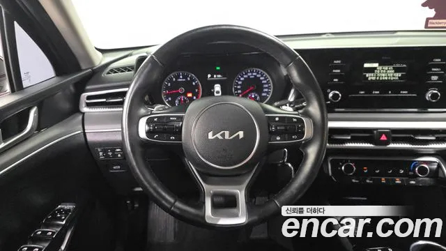 Kia K5 Generation 3 — Фото автомобиля 19