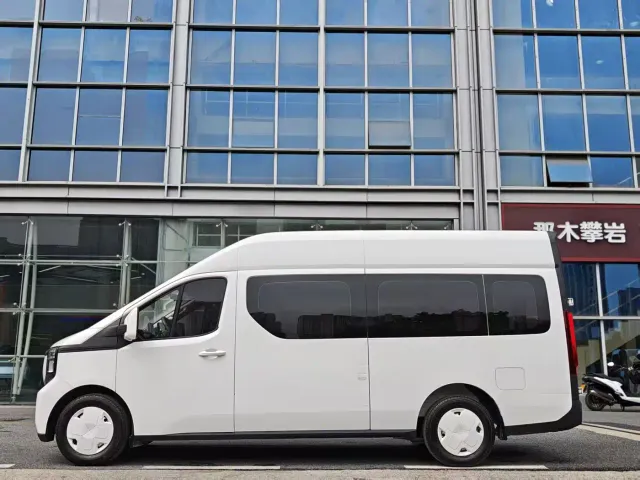 Changan Kaicheng V919 — Фото автомобиля 4