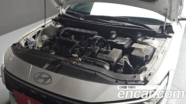 Hyundai AVANTE Новый Avante (CN7) — Фото автомобиля 6