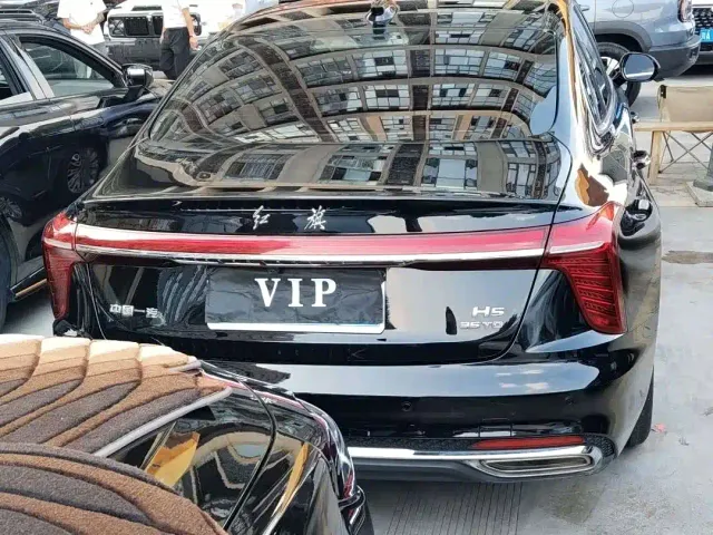 Hongqi H5 — Фото автомобиля 9