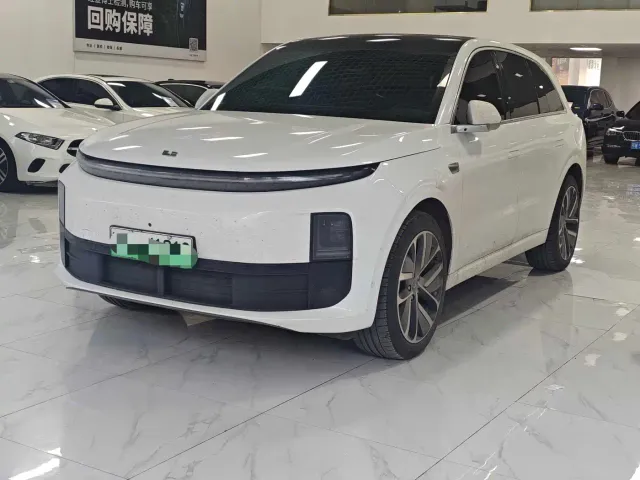 Фотография автомобиля — Li Auto L6