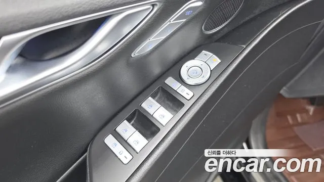 Genesis G80 RG3 — Фото автомобиля 28
