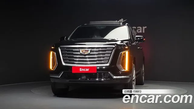 Cadillac Escalade Escalade 5 поколение — Фото автомобиля 2
