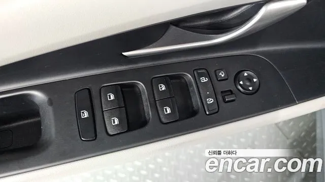 Hyundai Avante CN7 — Фото автомобиля 13