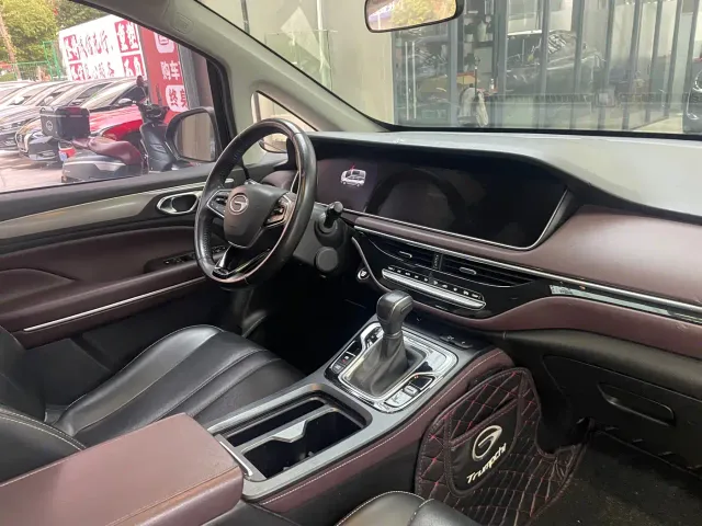 GAC Trumpchi Trumpchi M6 2021 270T DCT Luxury Edition (7-Seater) — Фото автомобиля 13