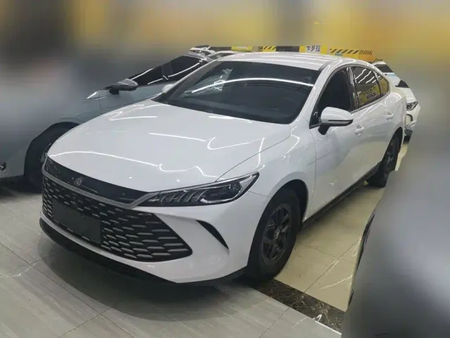 Фотография автомобиля — BYD Qin PLUS