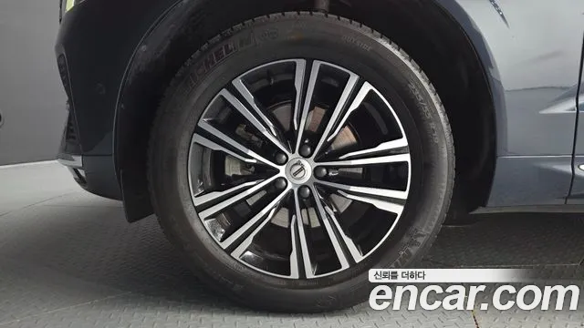 Volvo XC60 2nd Gen — Фото автомобиля 5