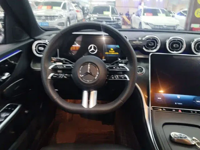 Mercedes-Benz C-Class — Фото автомобиля 10