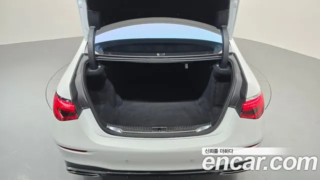 Mercedes-Benz S-Class W223 — Фото автомобиля 17