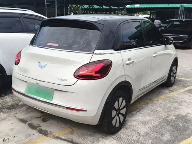 Wuling Bingo — Фото автомобиля 6