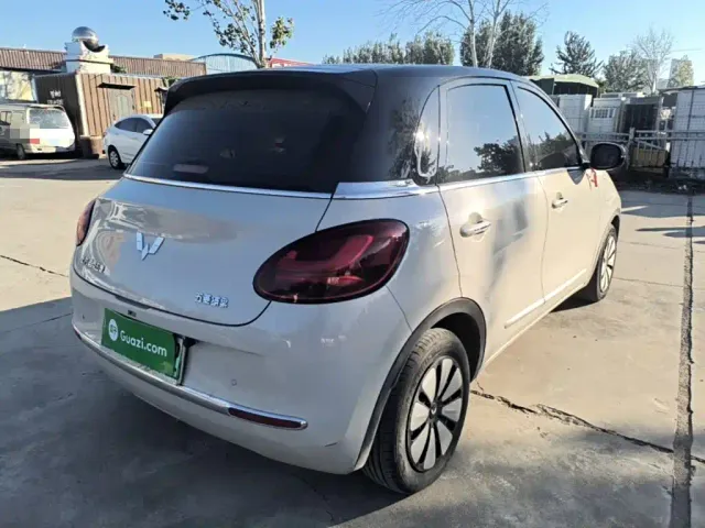 Wuling Bingo — Фото автомобиля 6