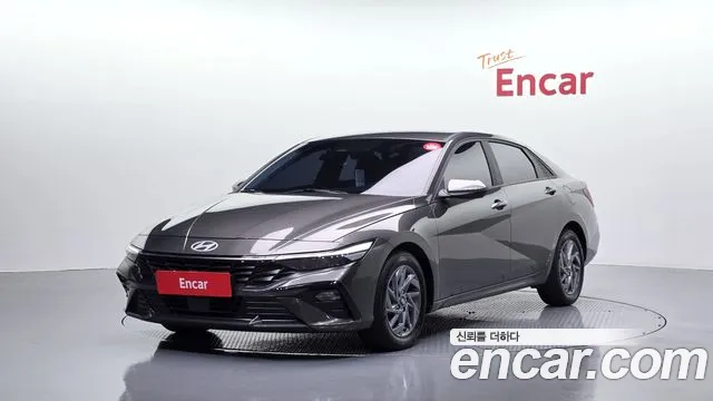 Фотография автомобиля — Hyundai Avante CN7